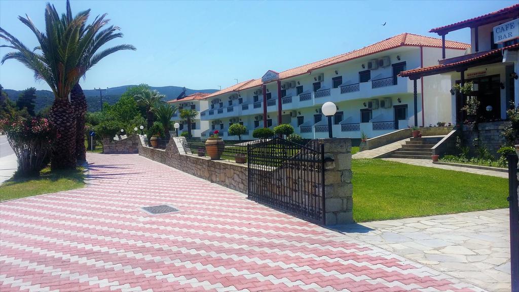 Ξενοδοχείο Ερμιόνη Kalamítsion Εξωτερικό φωτογραφία