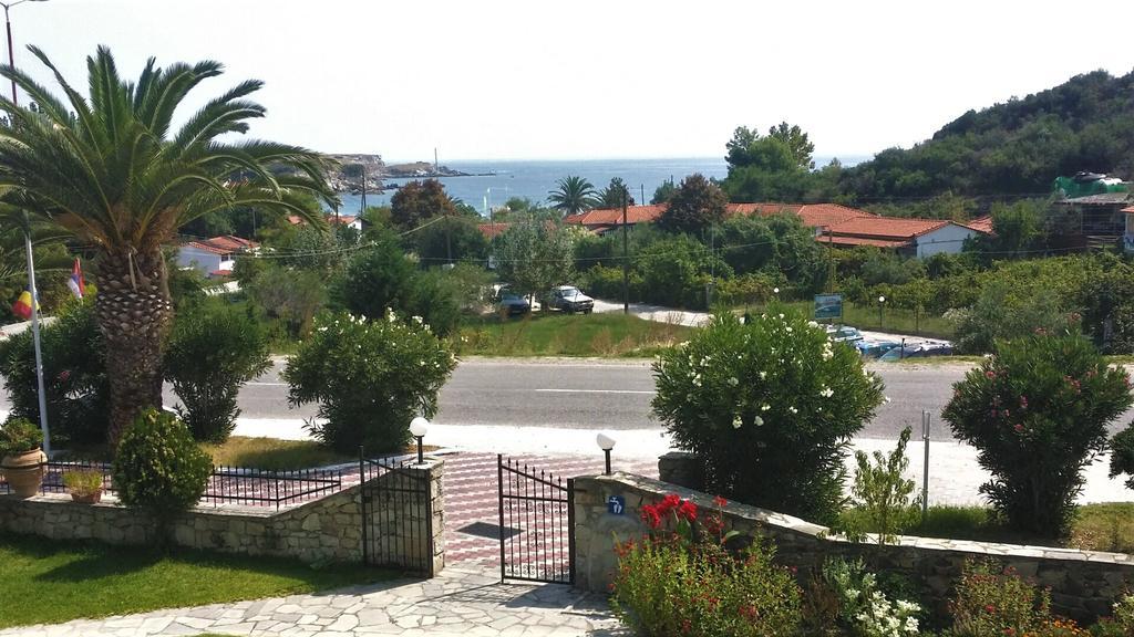 Ξενοδοχείο Ερμιόνη Kalamítsion Εξωτερικό φωτογραφία